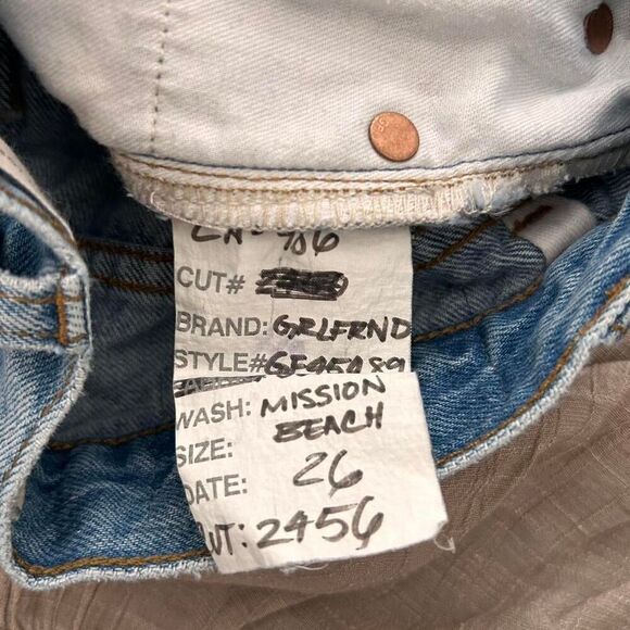 GRLFRND x Revolve Quinn High Rise 90s Distressed Jorts – Light Wash (26) - Picture 7 of 7